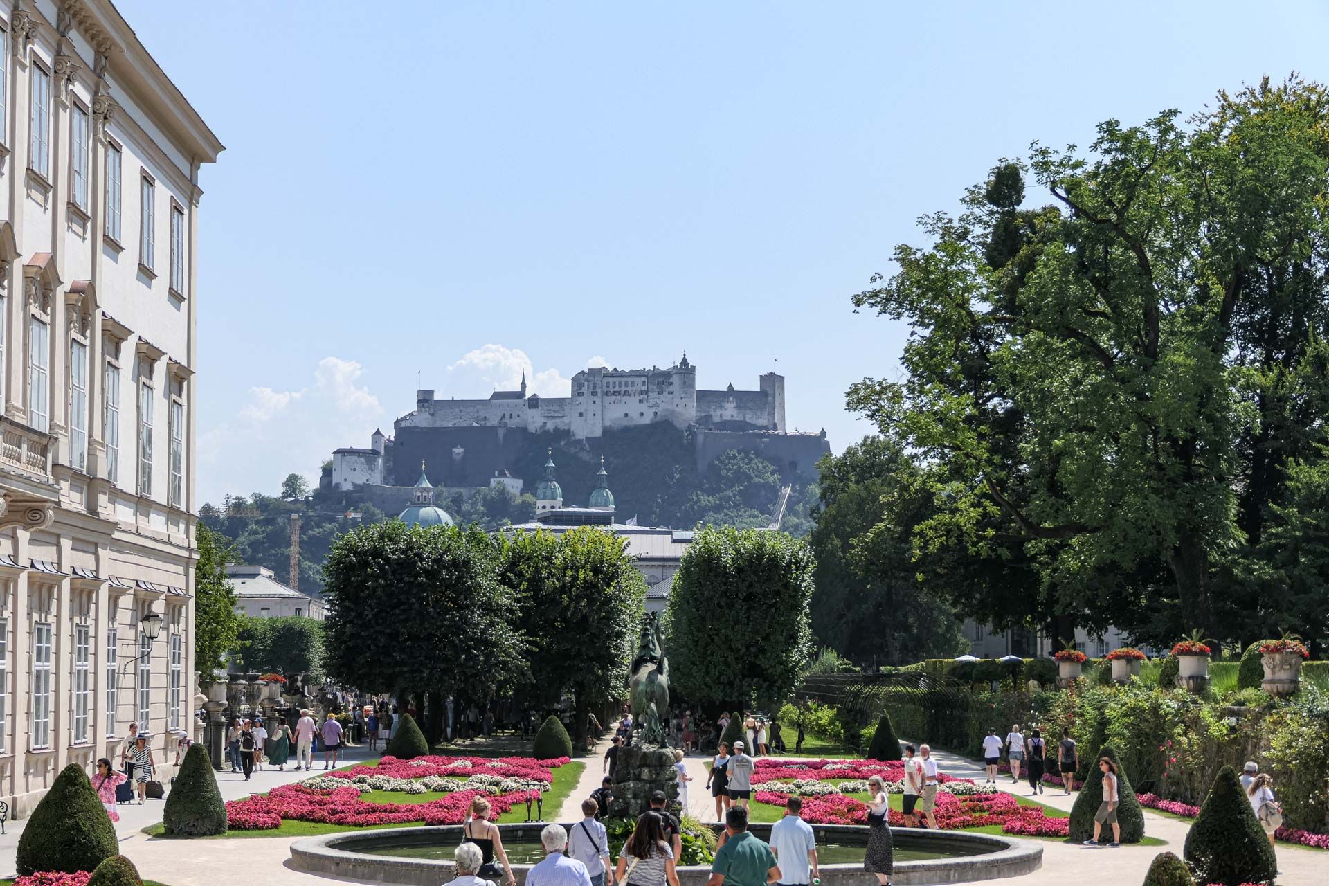 der Eingang zum Mirabell Garten