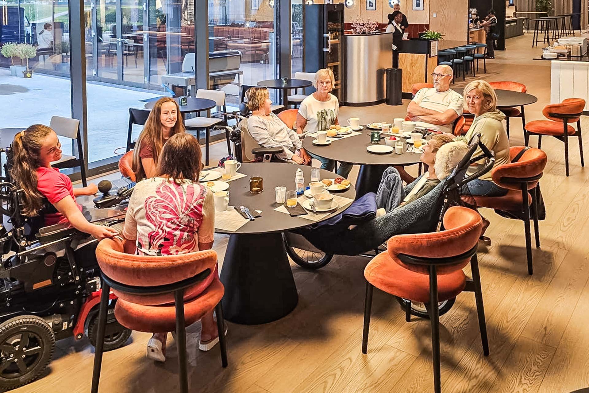 Frühstücklounch